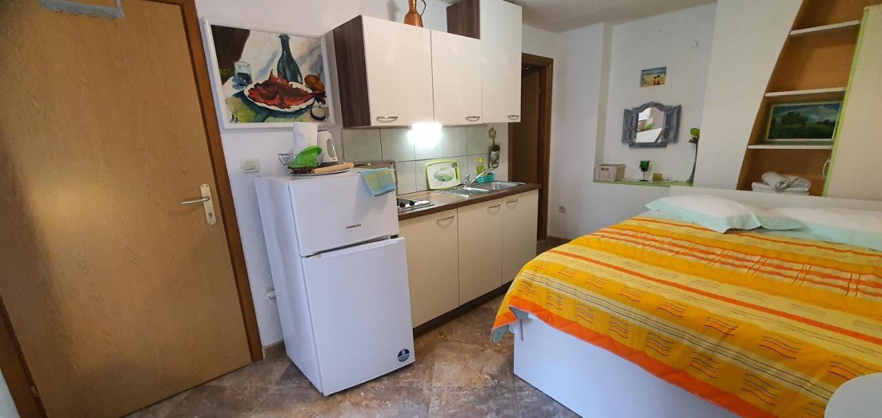Franceska Apartmani เซรส ภายนอก รูปภาพ